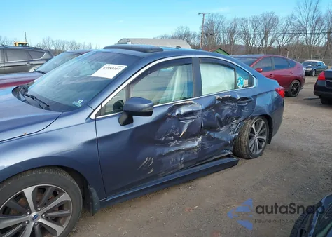 2016 Subaru Legacy 2.5I Limited z USA, uszkodzony, nr VIN 4S3BNAL61G3037101